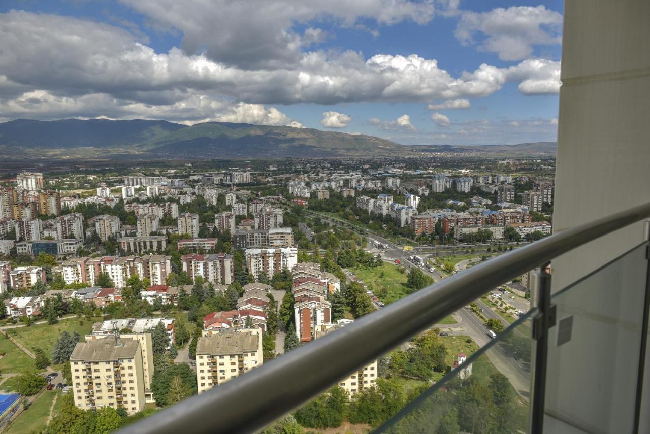 Sky Deluxe 3 Fitness & Spa Skopje Extérieur photo